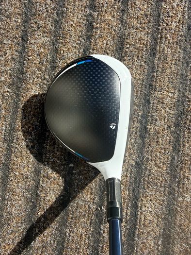 Left hand Sim 2 max 5  wood