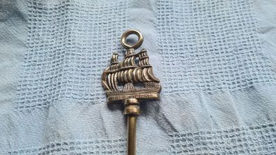 vintage brass toasting fork "The Victory "
