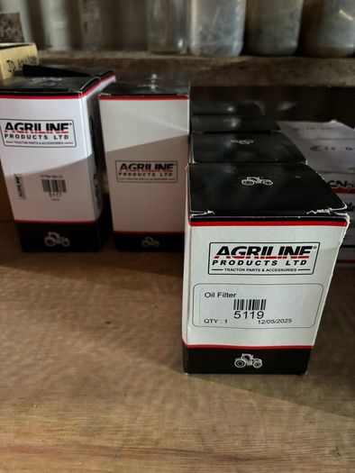 Oil, Fuel, Hydraulic & air filters for tractors
