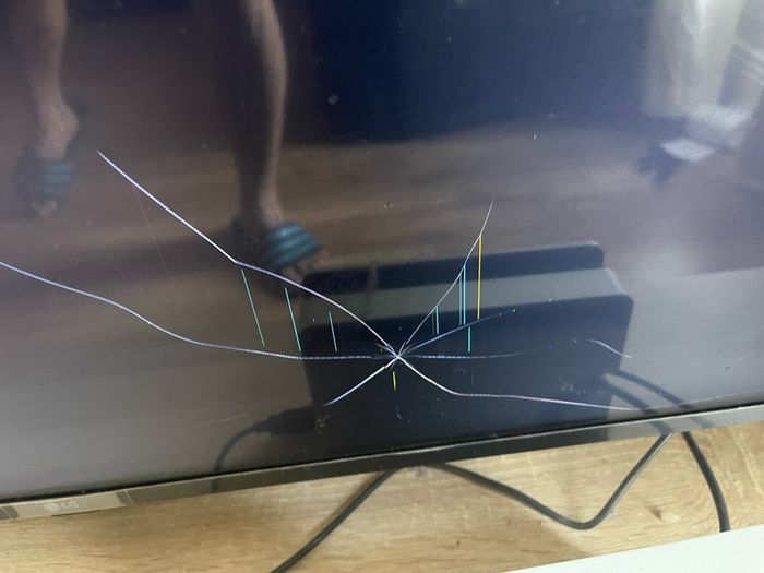 LG TV 65 inch Broken LCD
