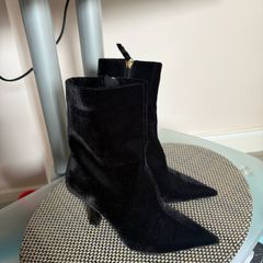 woman boots