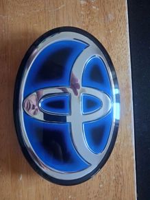 Toyota emblem