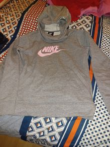 Nike girls grey hoodie