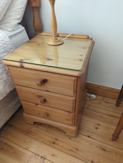 Chest of Drawers and Beside Lockers