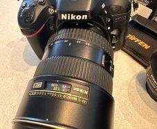 Nikon D7100 + 17-55 2.8 + 35mm 1.8 + kit lens