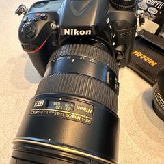 Nikon D7100 + 17-55 2.8 + 35mm 1.8 + kit lens