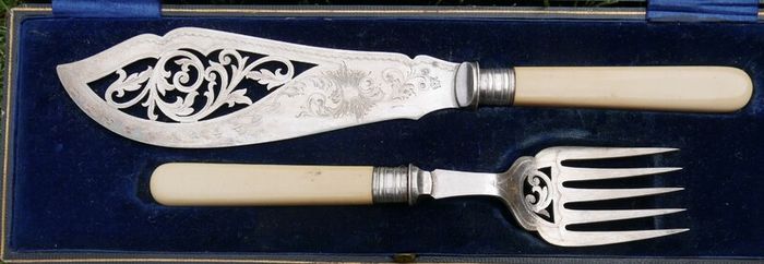 Vintage Boxed set of Faux Bone Handled Fish Servers with Hallmarked Silver Collars - 2 Pieces