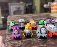 Thomas the Tank Engine Minis