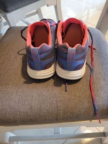 Vionic Trainers