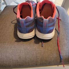 Vionic Trainers