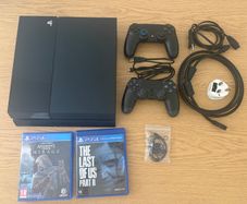 PS4 500GB Great Condition Full Bundle