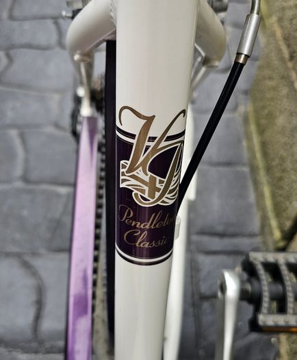 Pendleton Somerby Hybrid Bike - White & Purple, perfect condition rarely used