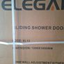 Sliding shower door Image 2