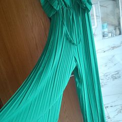Boutique stunning green pleated wide leg catsuit jumpsuit playsuit frills S/M 8 10 12 New  party