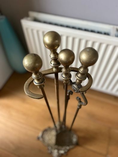 Vintage Brass Companion Set