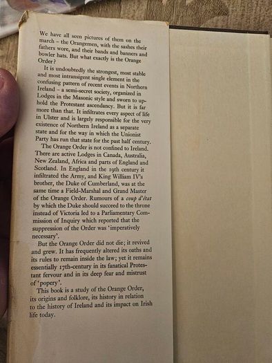 The Orange Order. By Tony Gray. First Edition Hardback With Dustjacket In Good Condition.  See Photos For Same.