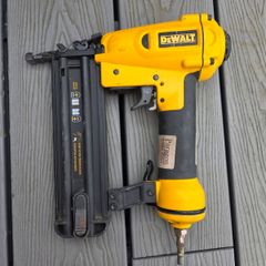 DeWALT D51238 nailer