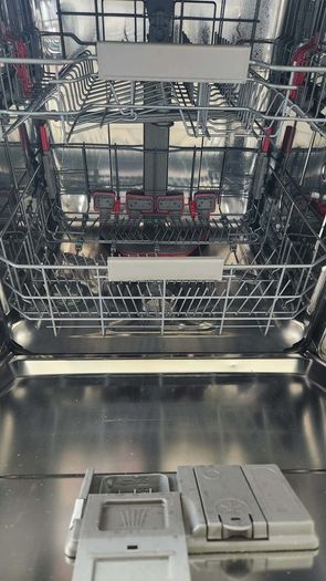 Whirlpool dishwasher