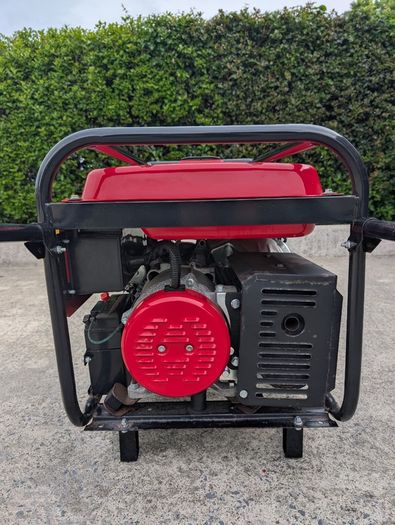 Pacini Petrol Generator 6.5 kVA / 5.2 kW (Electric Key Start