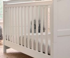 Mamas and Papas Cot/Toddler bed