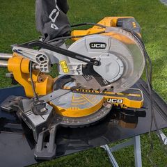 JCB Sliding Compound Mitre Saw