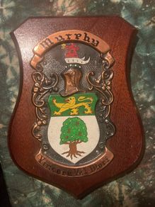 Murphy family crest free postage