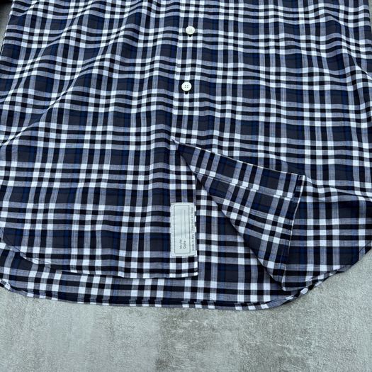 Eleventy long sleeved linen shirt