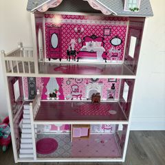 doll house