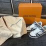 Louis Vuitton trainers Image 2