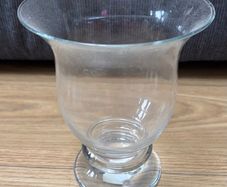 Glass vase