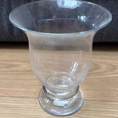 Glass vase