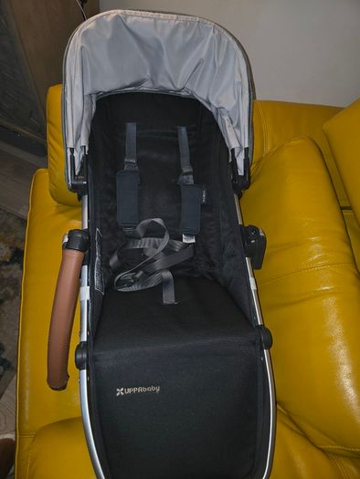 Fantastic Condition Uppababy Vista V2