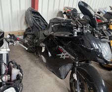 Honda blackbird breaking