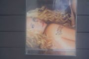 Shakira-Laundry service album