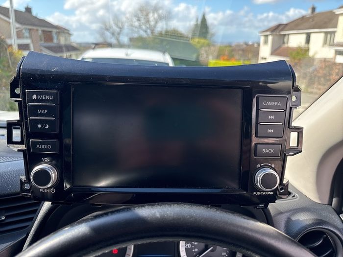 Nissan NP300 Sat Nav Radio - AIVHIH60A0