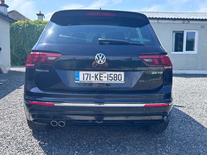 2017 Volkswagen Tiguan R line
