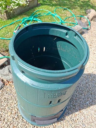 compost bin