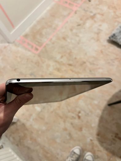Apple iPad Air 1st Gen