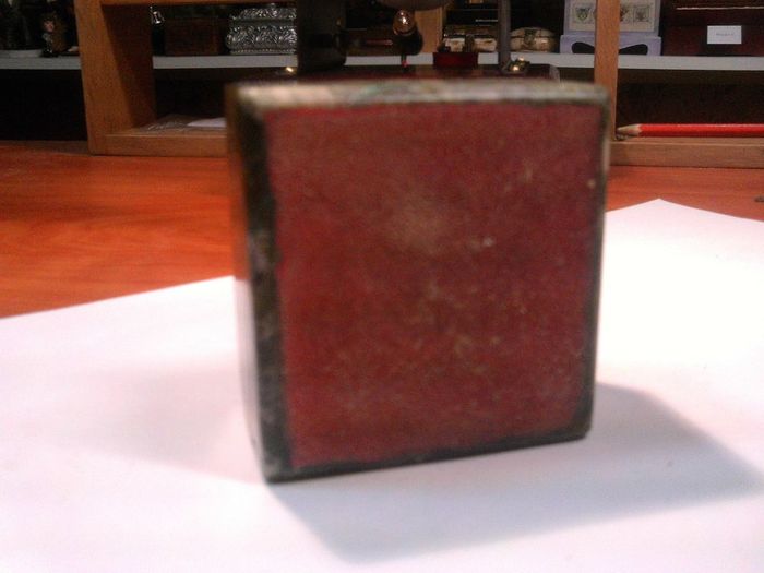 Table lighter vintage