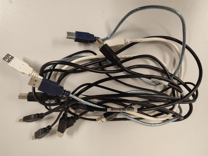 USB A to USB B cables