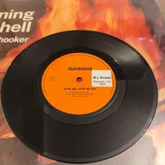 Sunshine - Love Me, Love Me Do