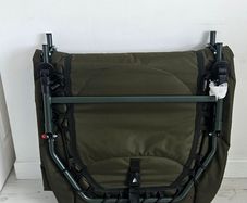 Daiwa black widow camping bed