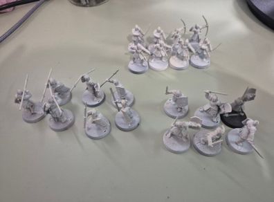 Middle Earth Warhammer Game - 20 Warriors of Minas Tirith