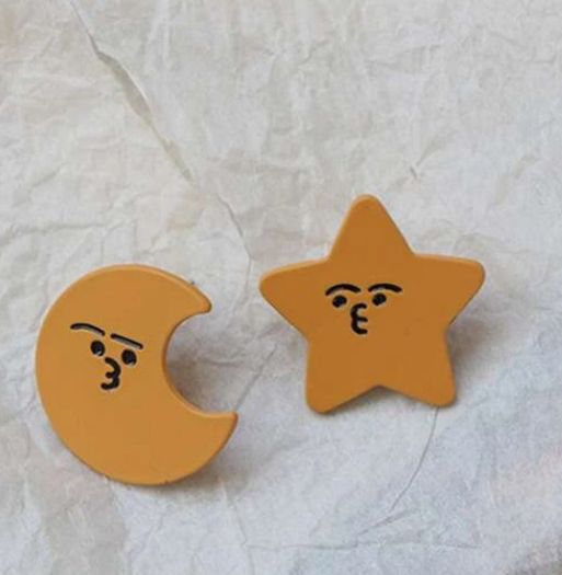 Moon & star earrings