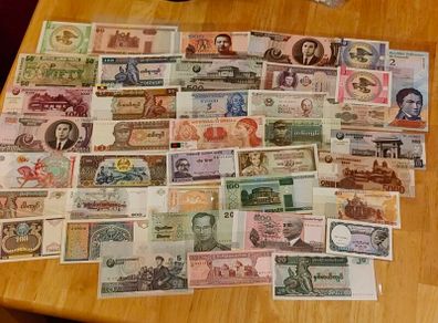 World banknotes 70