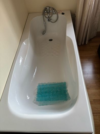 Bath and side/end wall