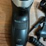 Phillips 3000 series electric face razor Image 2