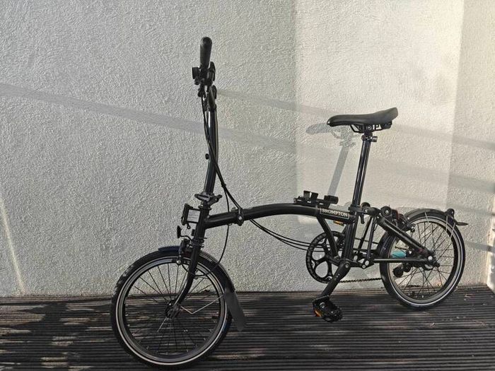 Brompton 2025 M6L (C Line Explore 6-Speed) Matte Black  As New Dublin 8