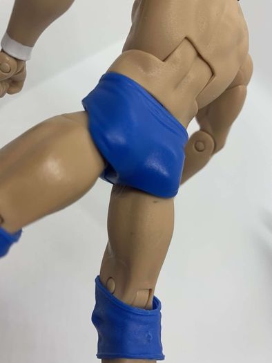 wwe elite legends series 1 Rowdy Rody Piper action figure