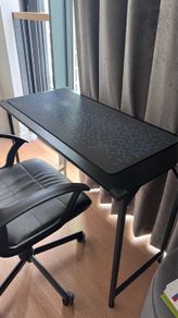Office desk compact